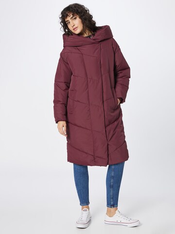 Noisy may Χειμερινό παλτό 'TALLY' σε κόκκινο: μπροστά