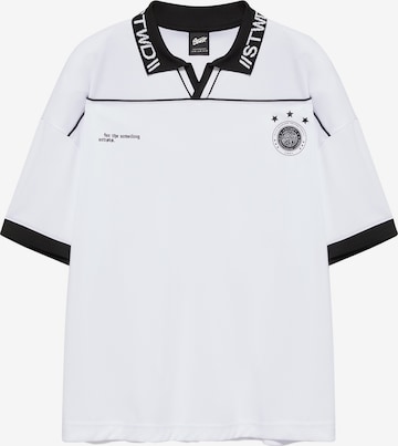 Pull&Bear Paita 'STWD DIVISION FUTBOL' värissä valkoinen: etupuoli