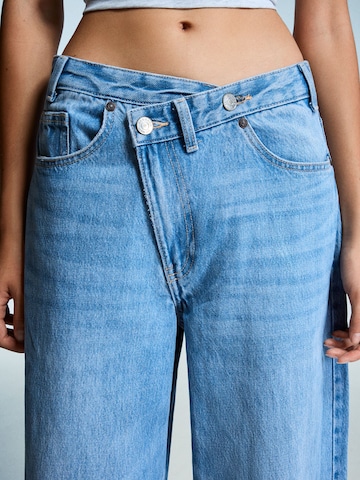 Bershka Wide Leg Jeans in Blau