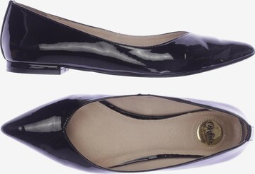 Buffalo London Flats & Loafers in 36 in Black: front