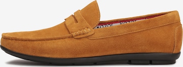 Kazar Moccasin in Brown: front