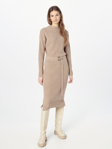 COMMA Knit dress in Brown: front