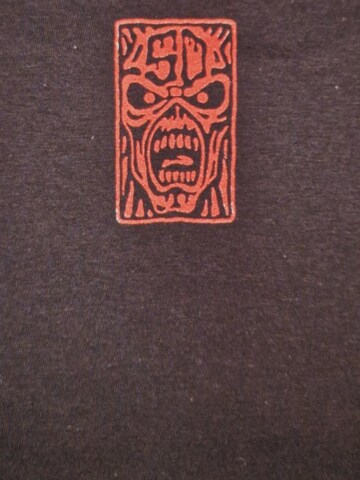Maglietta 'Iron Maiden Axe Eddie Red White Circle Back and Front T-Shirt' di Iron Maiden in nero