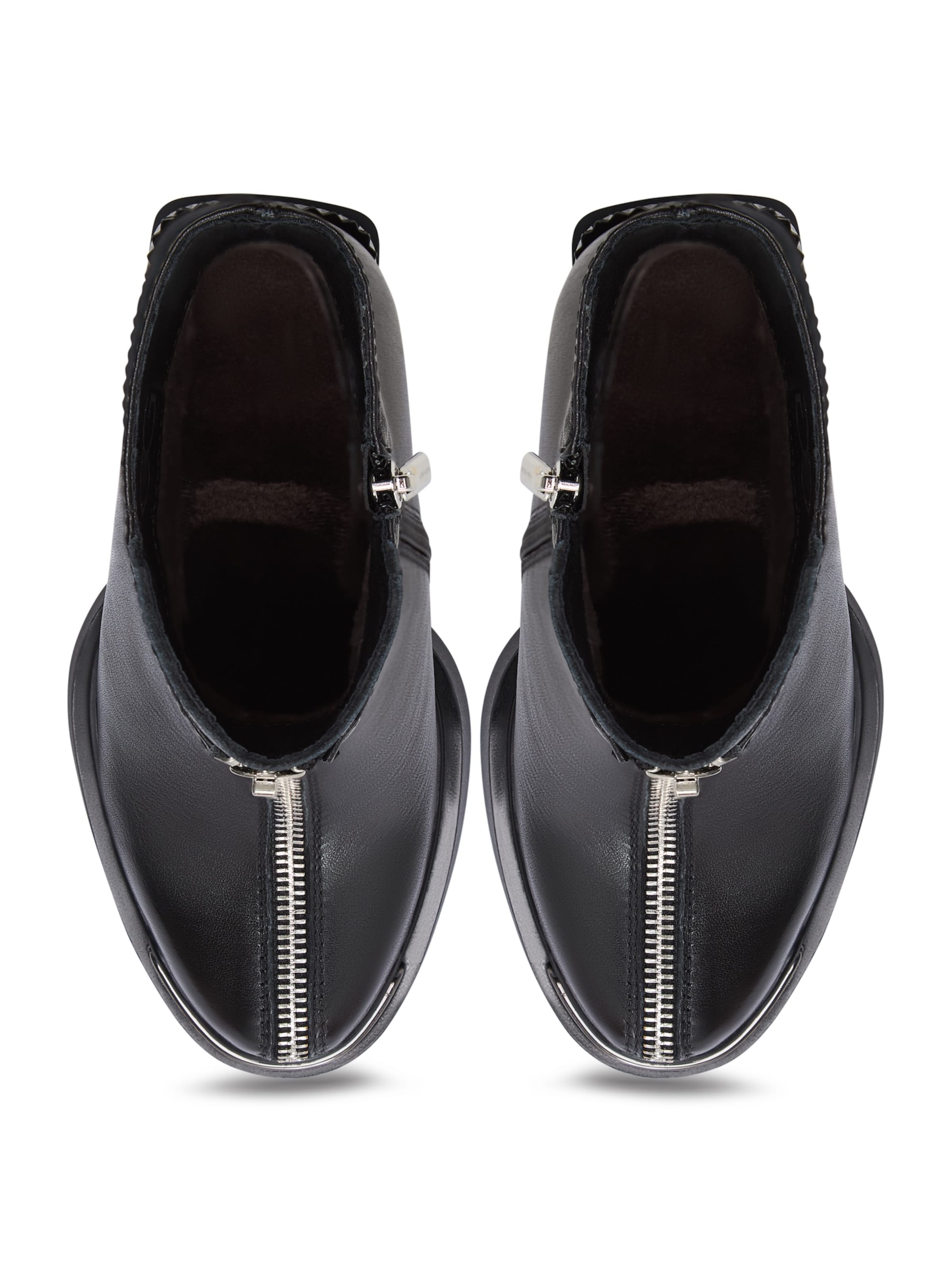 CESARE GASPARI Ankle boots in Black
