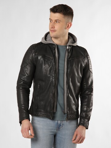 Finshley & Harding Between-Season Jacket in Black: front