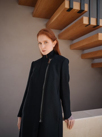 Manteau outdoor 'AMBER Coat' Christine on the clouds en bleu