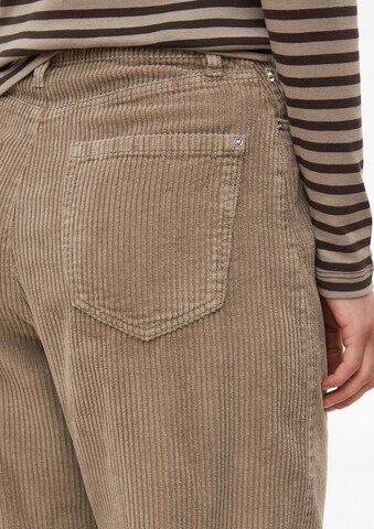 Barrel Pantalon s.Oliver en marron : derrière