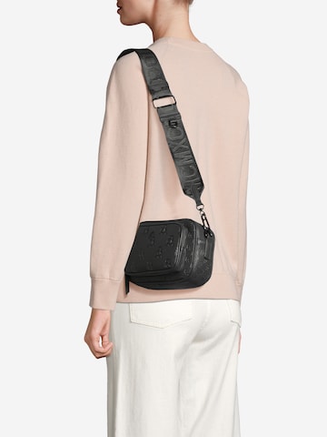 STEVE MADDEN Crossbody Bag 'Blolla' in Black ABOUT YOU