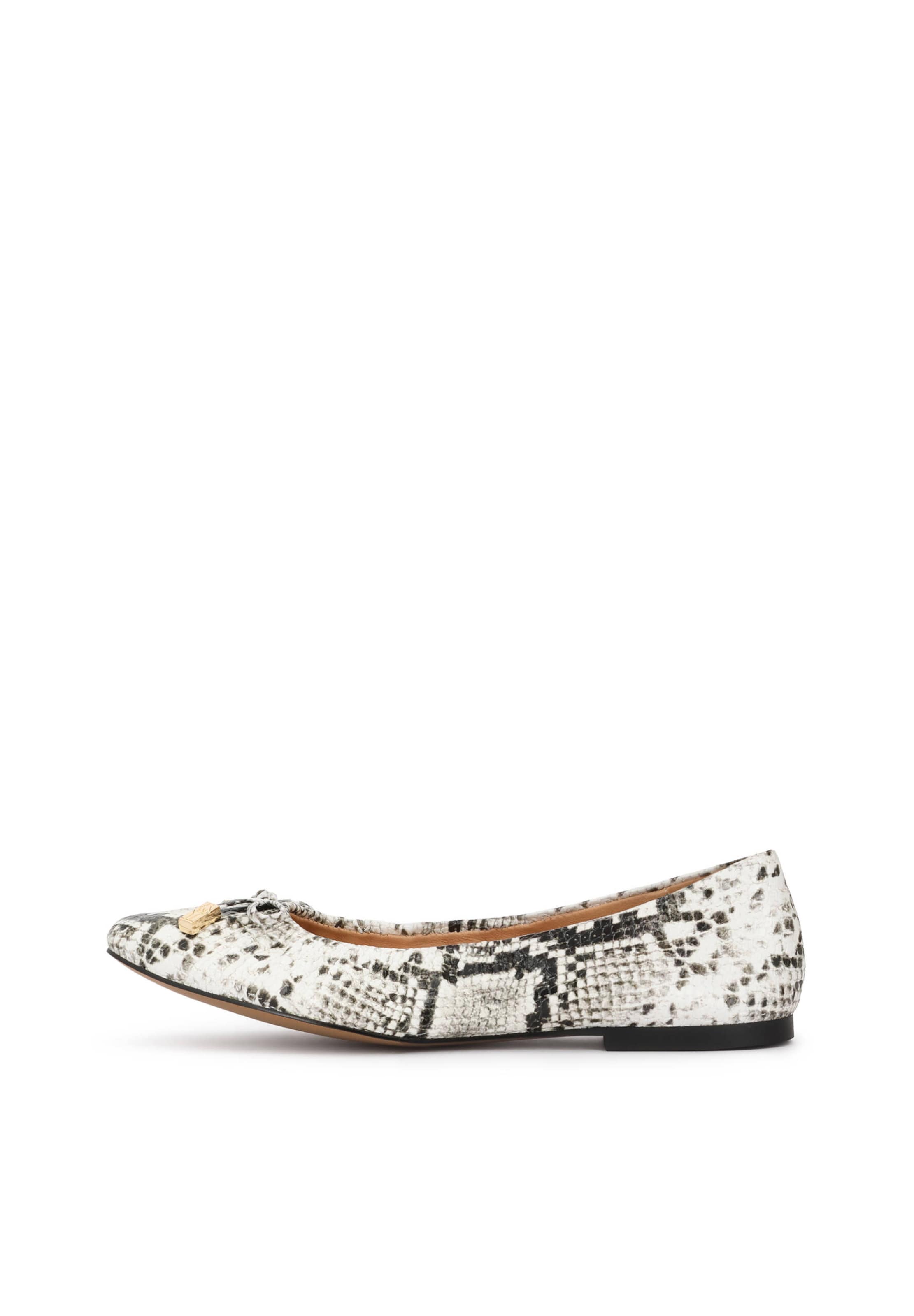 Kazar Ballerina in White: front