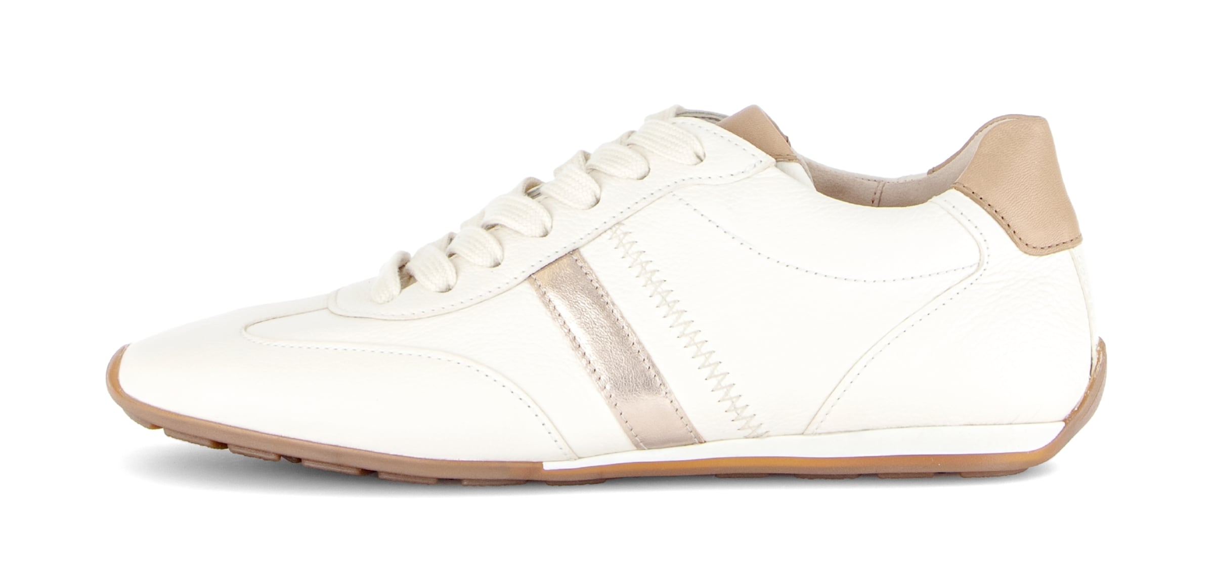 Baskets basses GABOR en blanc : devant