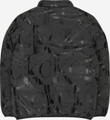 Calvin Klein Jeans Jacke in Schwarz