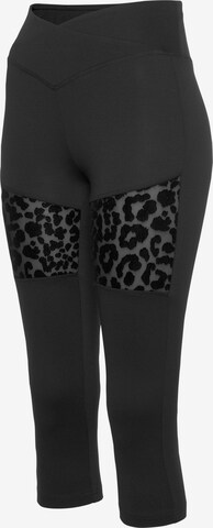 Skinny Pantaloni sportivi di LASCANA ACTIVE in nero