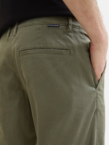 Regular Pantalon chino TOM TAILOR en vert