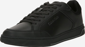 Sneaker low de la Calvin Klein pe negru: față