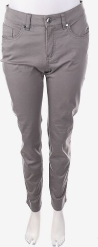 Manor Woman Jeans in 29 in Grey: front