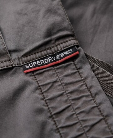 Jupe Superdry en gris