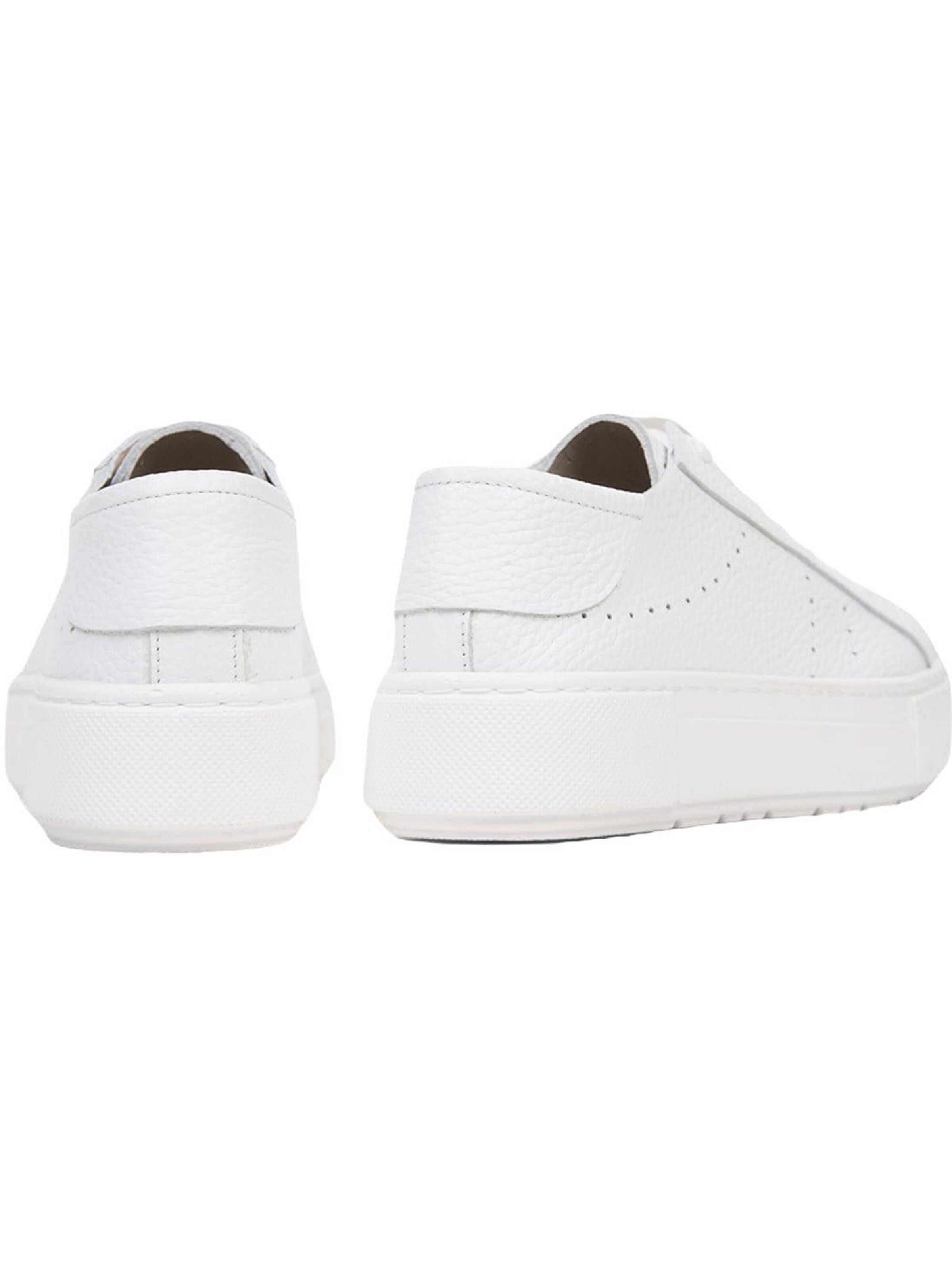 Desa Classic Flats 'Lässige Spitze' in White
