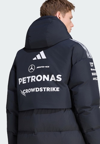 ADIDAS PERFORMANCE - Chaqueta funcional 'Mercedes-AMG Petronas Formula 1 Team Engineers' en negro