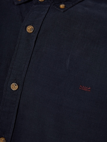 Funky Buddha Regular fit Риза в синьо