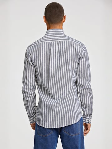 Coupe regular Chemise Lindbergh en bleu