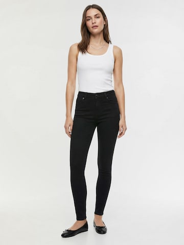 Everly Skinny Jeans in Grey