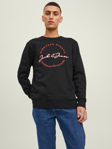 JACK & JONESSweater majica 'Stamp' - crna boja: prednji dio