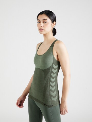 Haut de sport Hummel en vert : devant