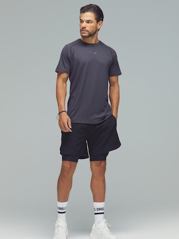 DRILLS Apparel Performance Shirt 'XFUNCTION Raglan Tee' in Grey