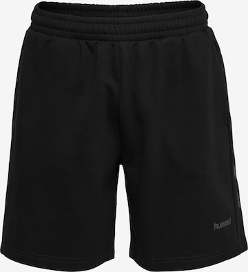 Hummel Regular Shorts in Schwarz: Vorderseite