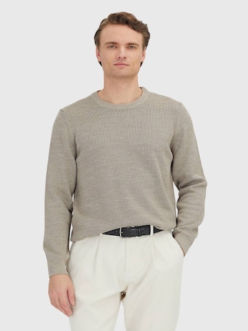 Ramsey Knit Cardigan in Beige