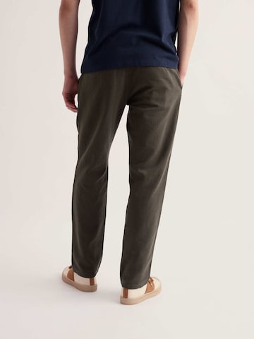 Seasalt Cornwall Regular Broek 'Helmsman' in Groen