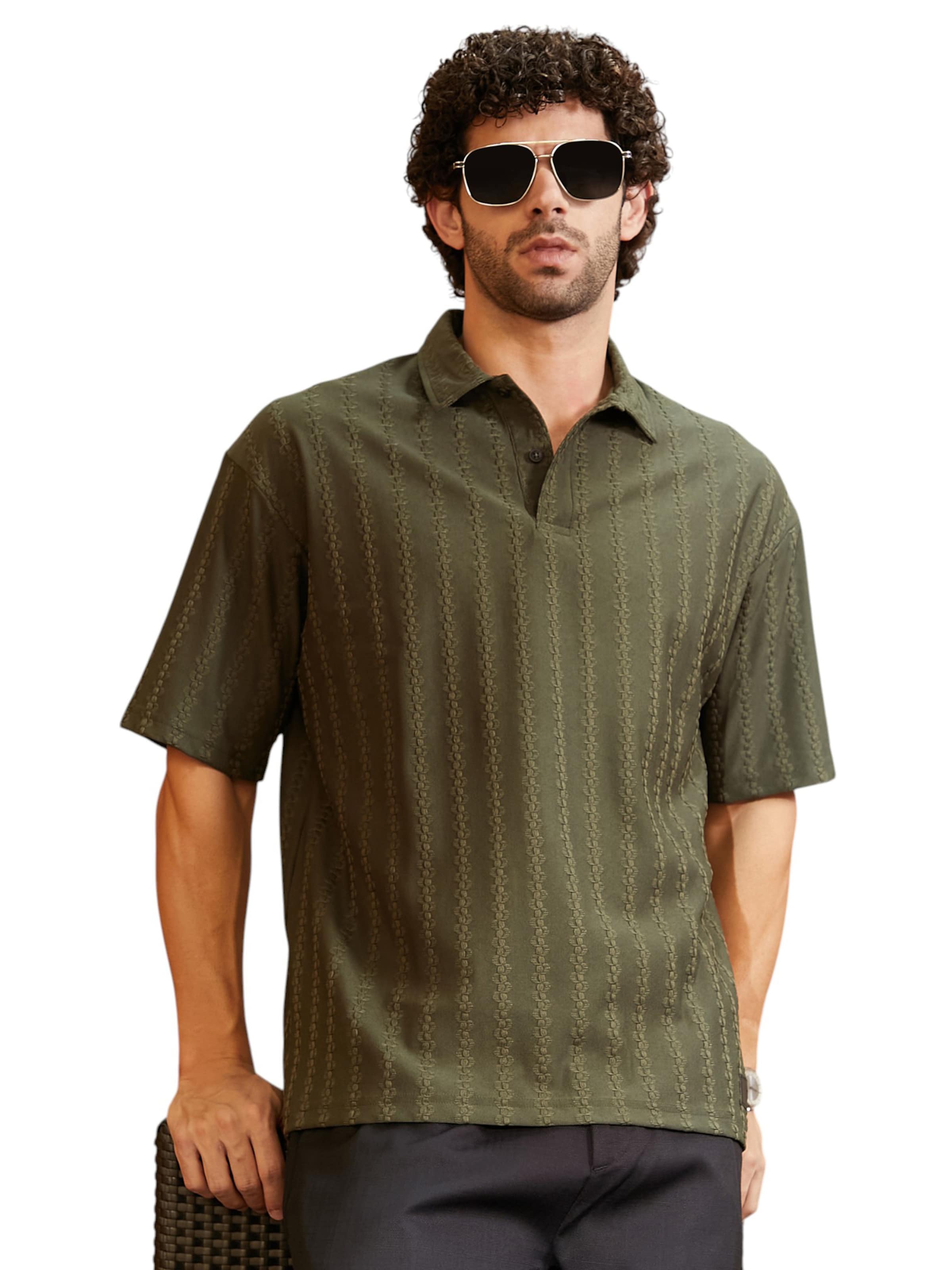 Campus Sutra Shirt in Green