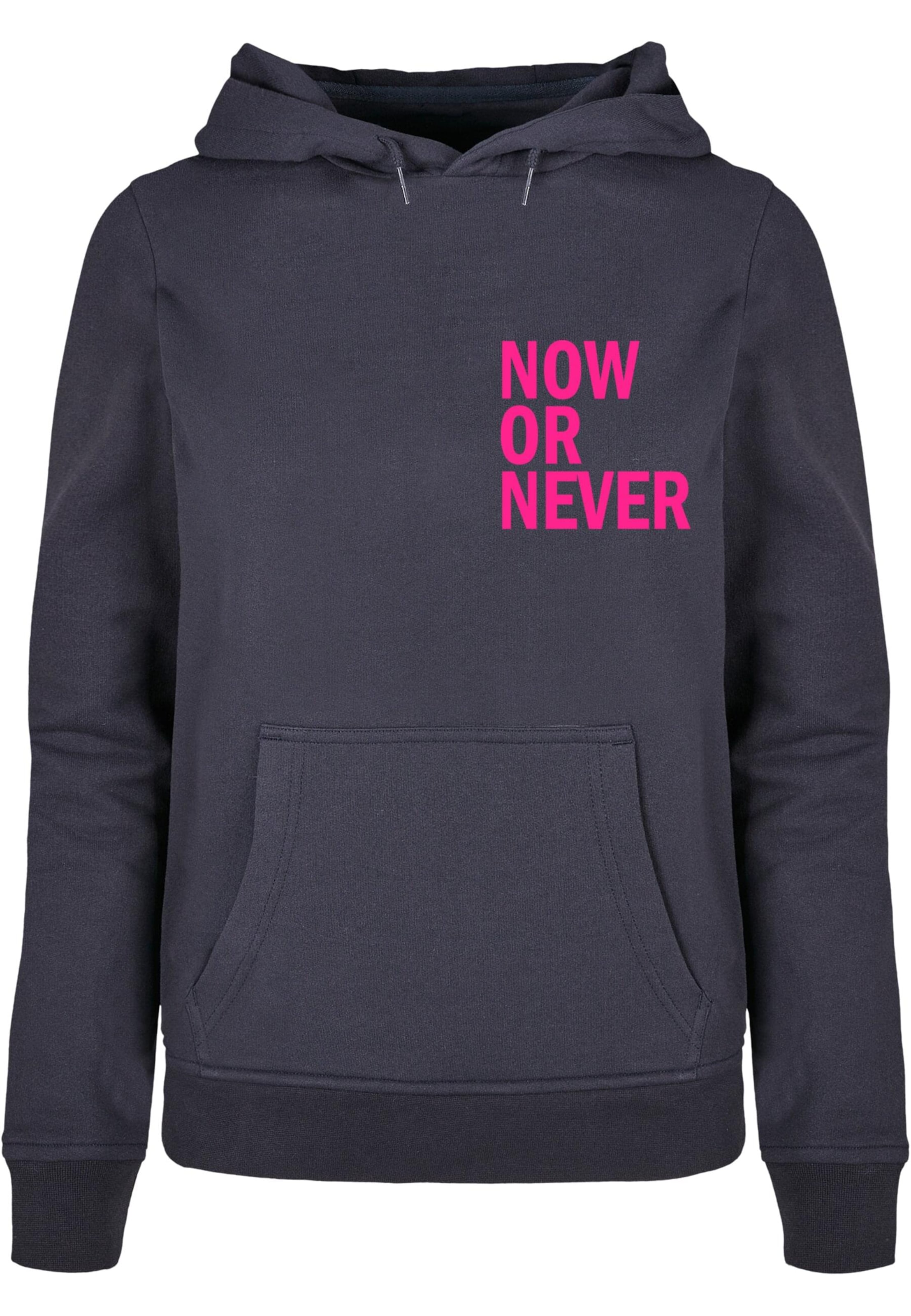 Merchcode Свитшот 'Now Or Never' в Синий: спереди