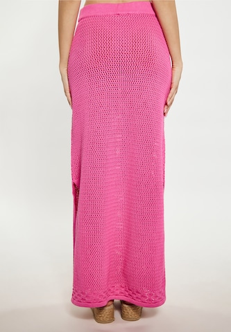 IZIA Skirt in Pink