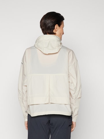 Veste de sport 'Paracutie™ II' COLUMBIA en beige