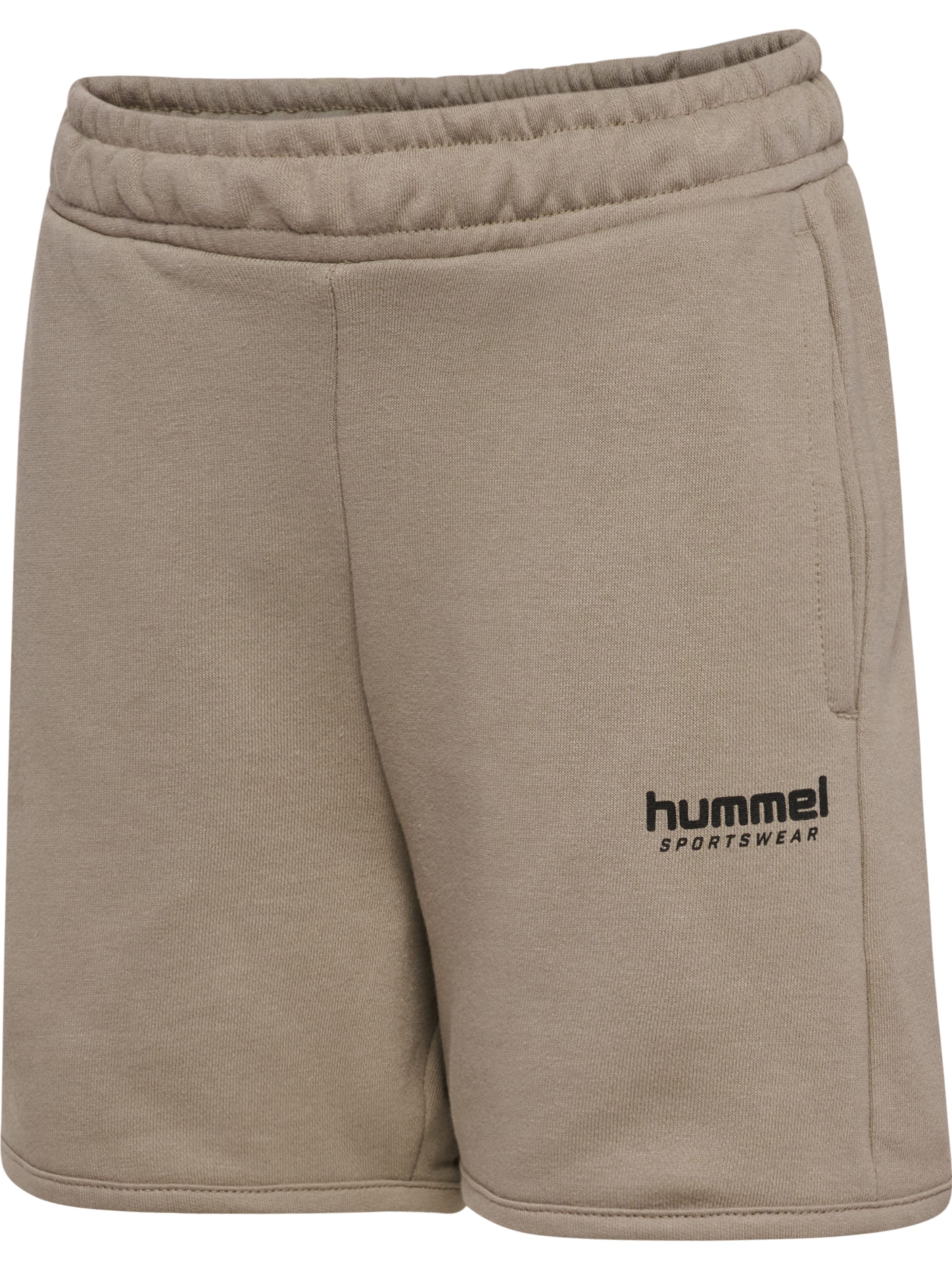 Hummel Loosefit Shorts in Beige
