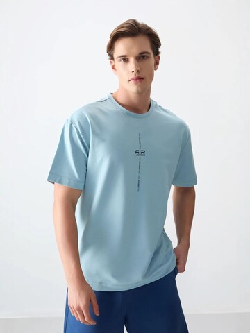 Tommy Life T-Shirts in Blau