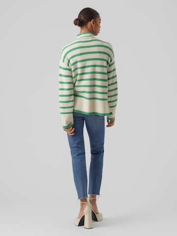 Pullover 'NELLY' di VERO MODA in verde