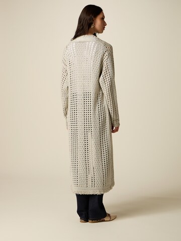 Cappotto in maglia di oltre in argento
