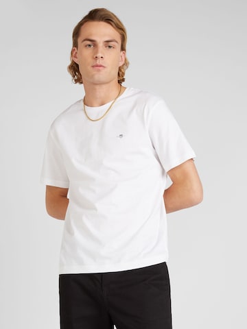GANT Тениска в бяло: отпред