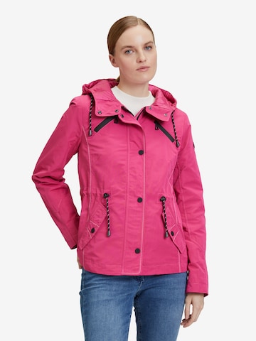 Veste mi-saison Amber & June en rose : devant