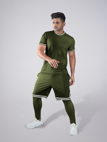 Completo sportivo 'Flex' di PANTONECLO in verde