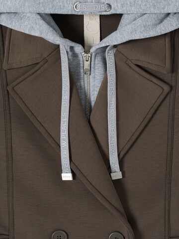 CECIL Přechodná bunda – hnědá