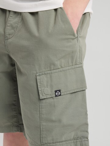 Loosefit Pantalon America Today en vert