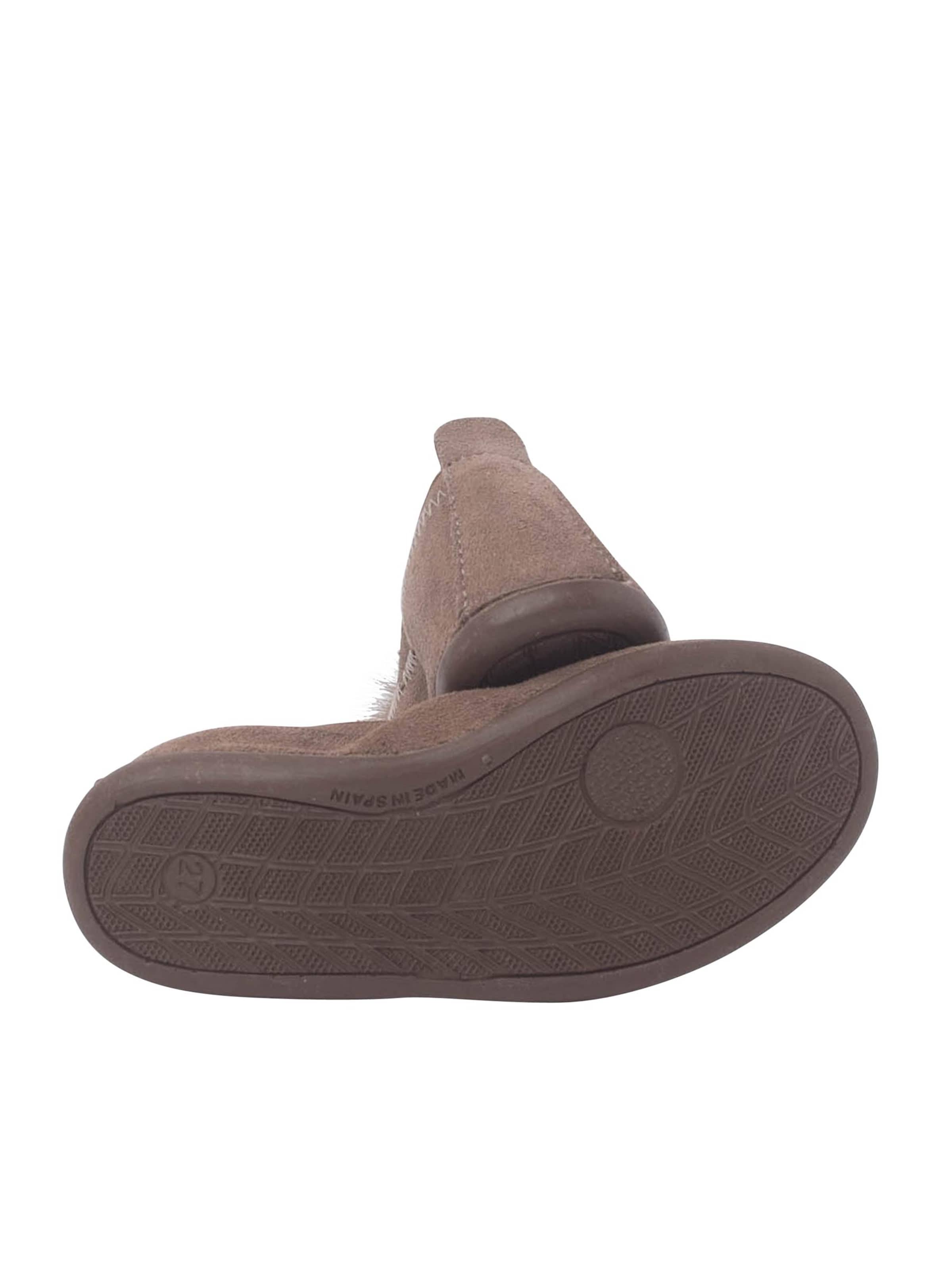 Ballerina di Pisamonas in grigio