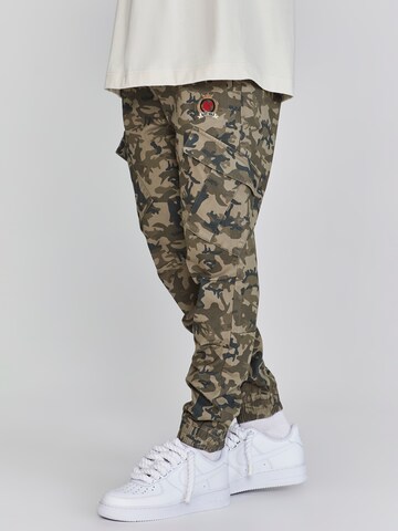 SikSilk Tapered Cargobroek in Groen: voorkant