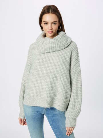 Pull-over ESPRIT en gris : devant