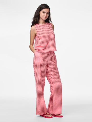PIECES Loosefit Broek 'PCLiliane' in Rood