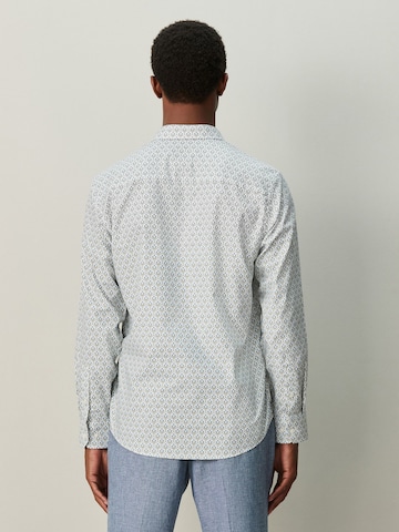 Next Tavaline suurus Triiksärk, värv valge