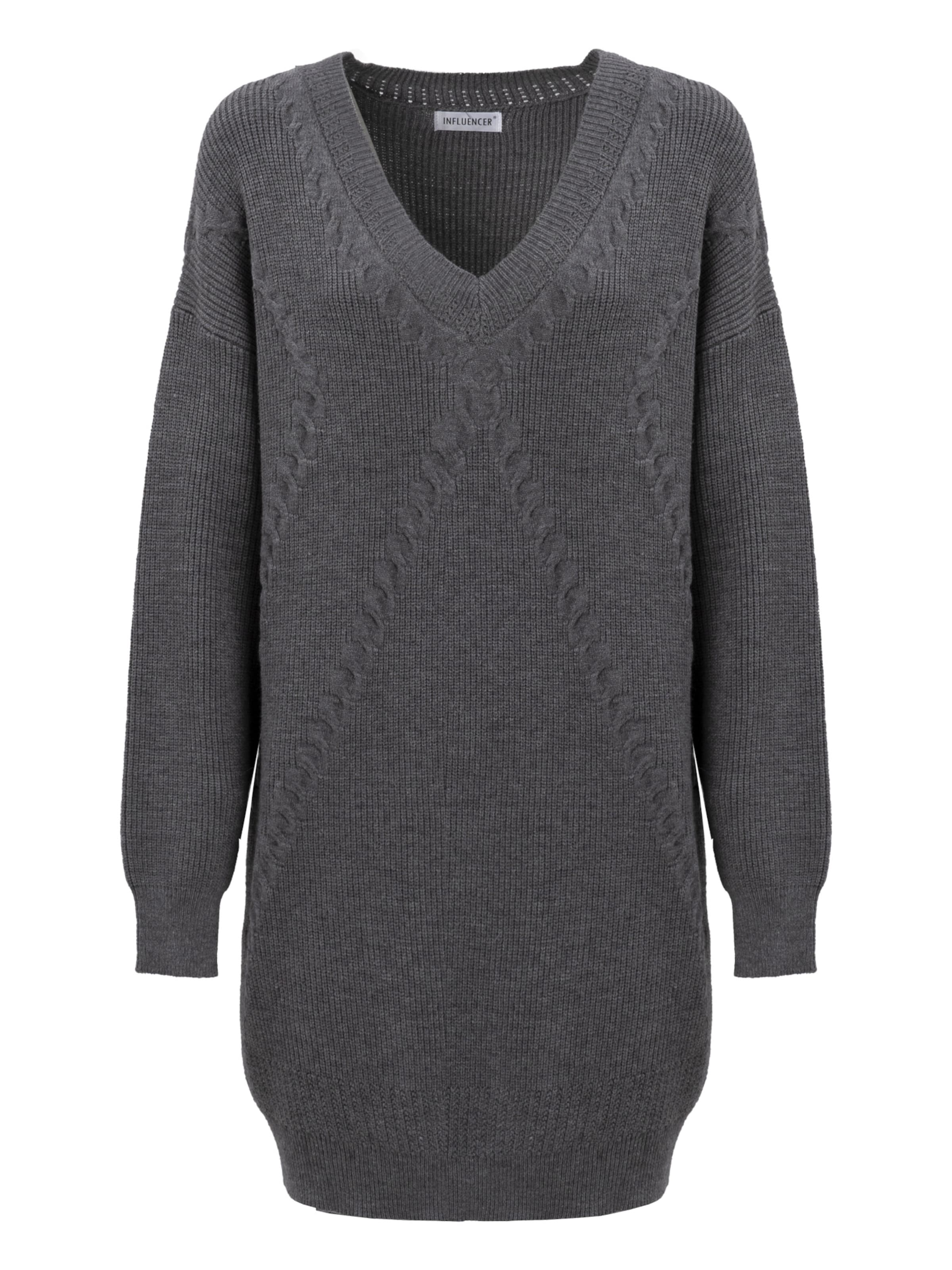 Influencer Gebreide jurk in Grijs: voorkant